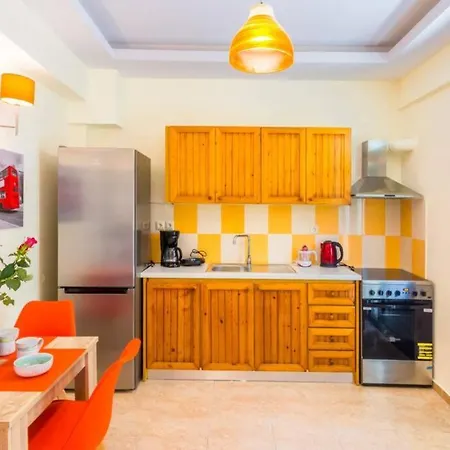 Case de vacanță 10 Bedroom Complex, With Private Pool, Bbq & Ping Pong!